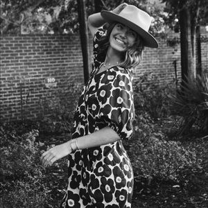 Meet your Posher, Brigit